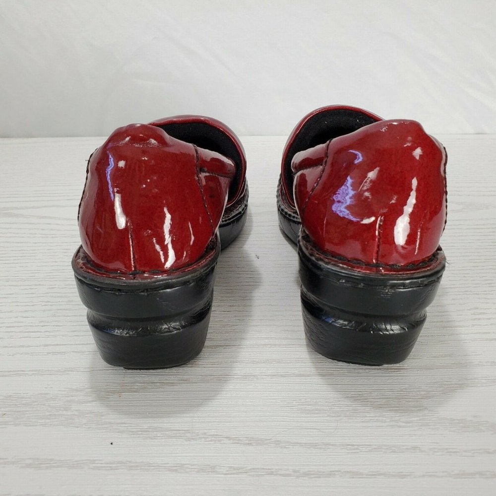 Born Mules Clogs Vegan Red Patent Slip On Nurse - Picture 4 of 8